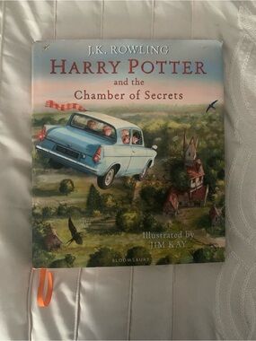 Harry Potter and the Chamber of Secrets Illustrated Edition Hardcover